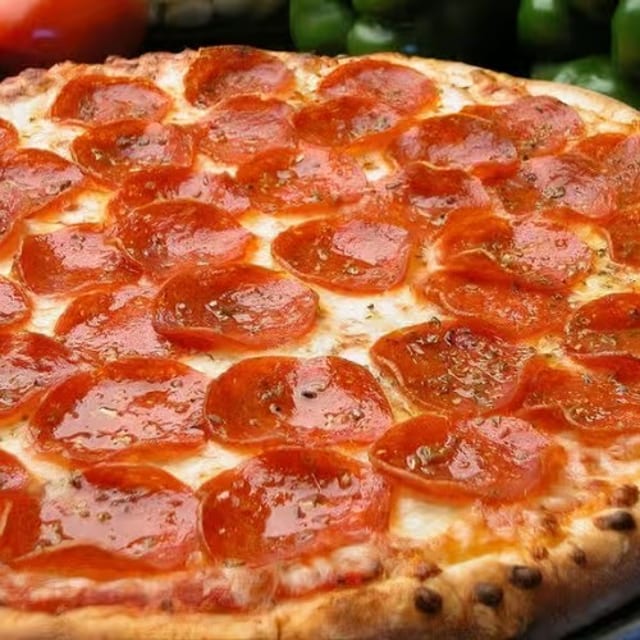 Large Pizza with 1 Topping & 10 Garlic Knots Special.
