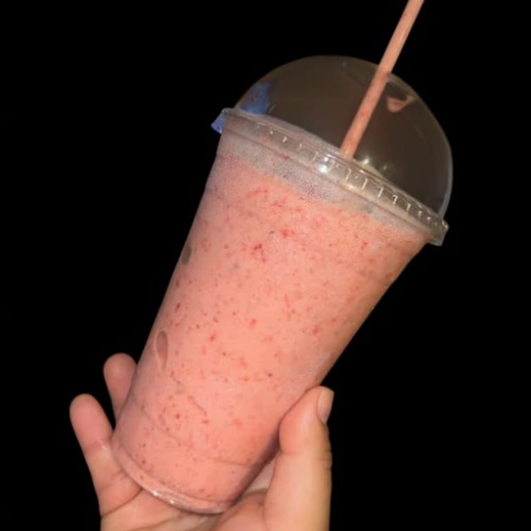 Strawberry Banana Smoothie Delight