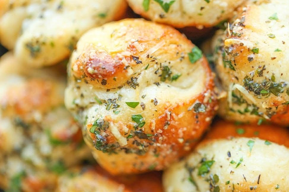 Garlic Knots.