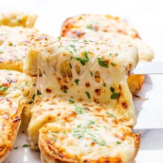 Garlic Bread with Cheese